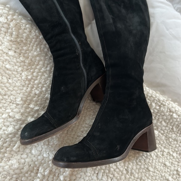 Italian black suede boots - Picture 6 of 8